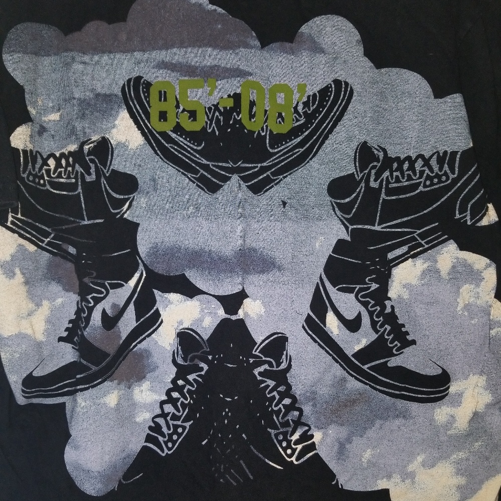 08' Jordan tee
